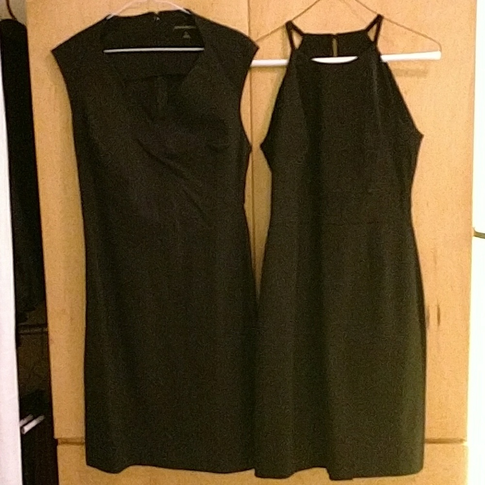 2 never worn Banana Republic dresses size 4